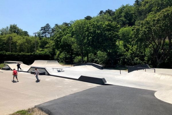 Concrete skatepark Pale / https://www.alliancease.com/wp-content/uploads/Pale-600x400.jpg
